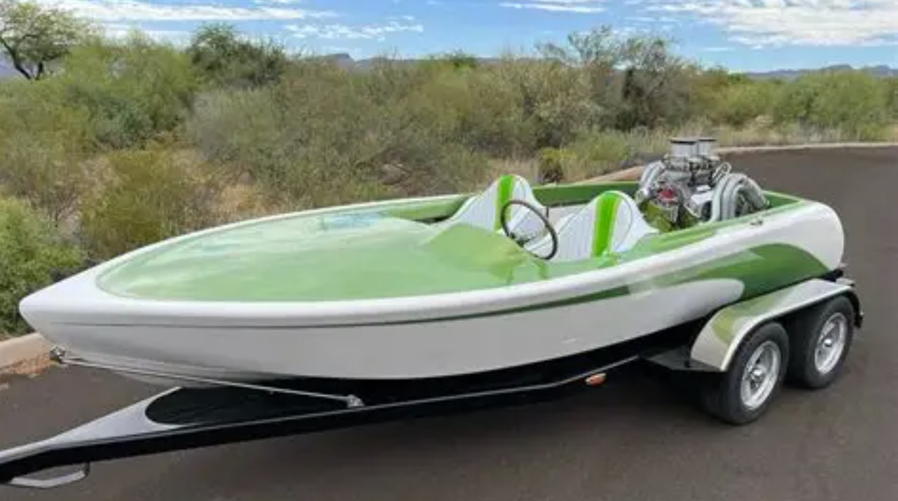 Mandella Boat